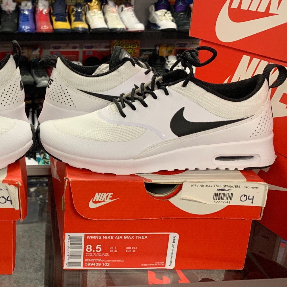 New Nike women’s air max thea size 8.5 running